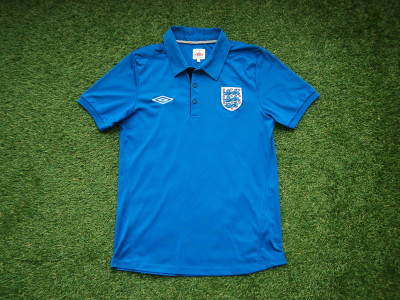 2010-2011 England polo shirt - Small