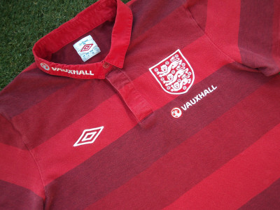 2011-2012 England polo shirt - Large