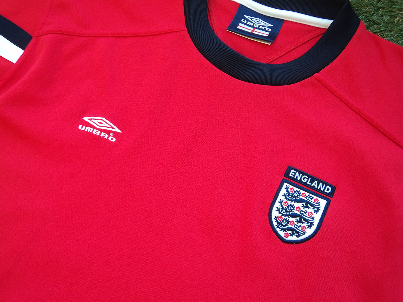 2002-2003 England training shirt - XLarge
