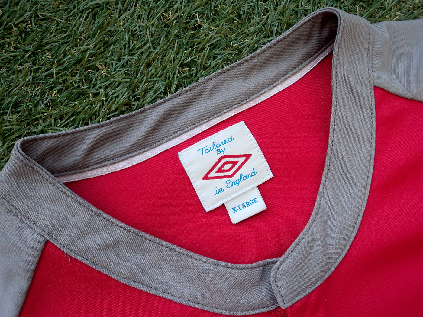 2009-2010 England training shirt - Xlarge