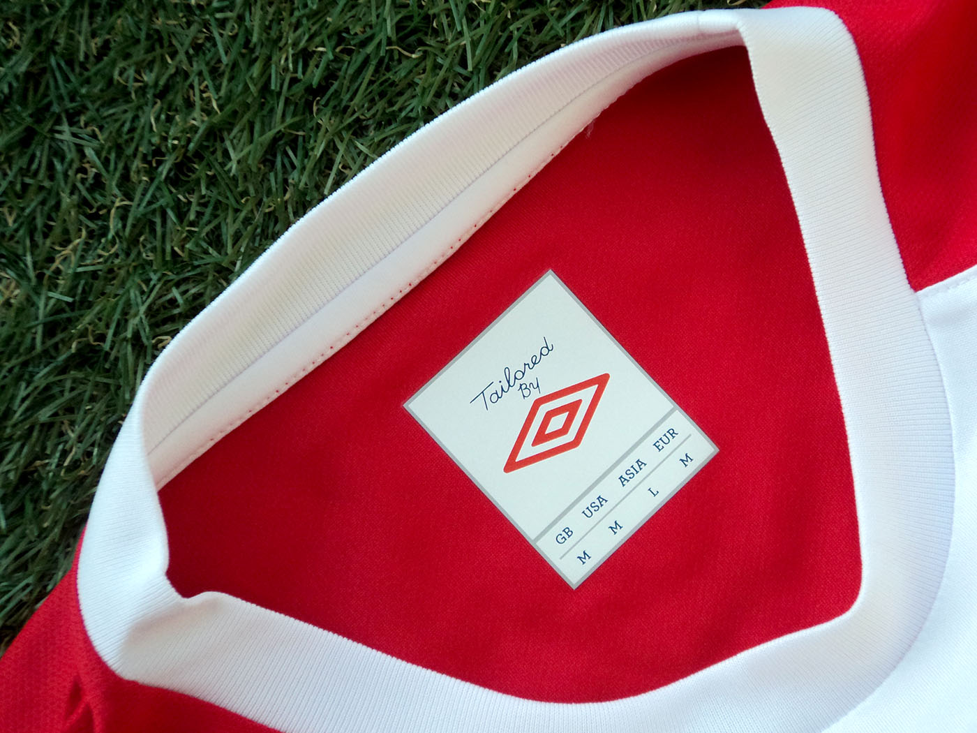 2010-2011 Αγγλία Προπονητική φανέλα - Medium (2)