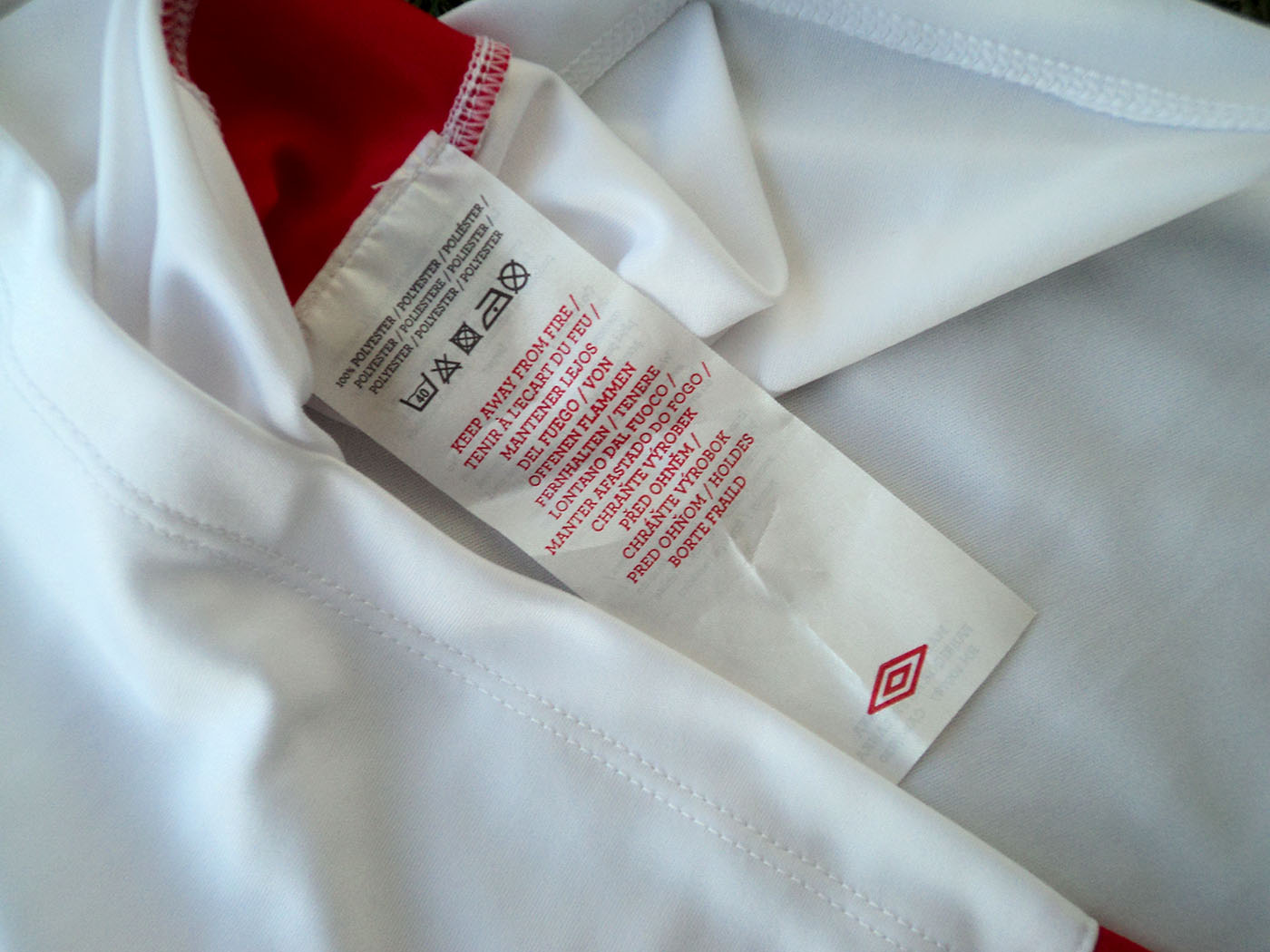 2010-2011 Αγγλία Προπονητική φανέλα - Medium (2)