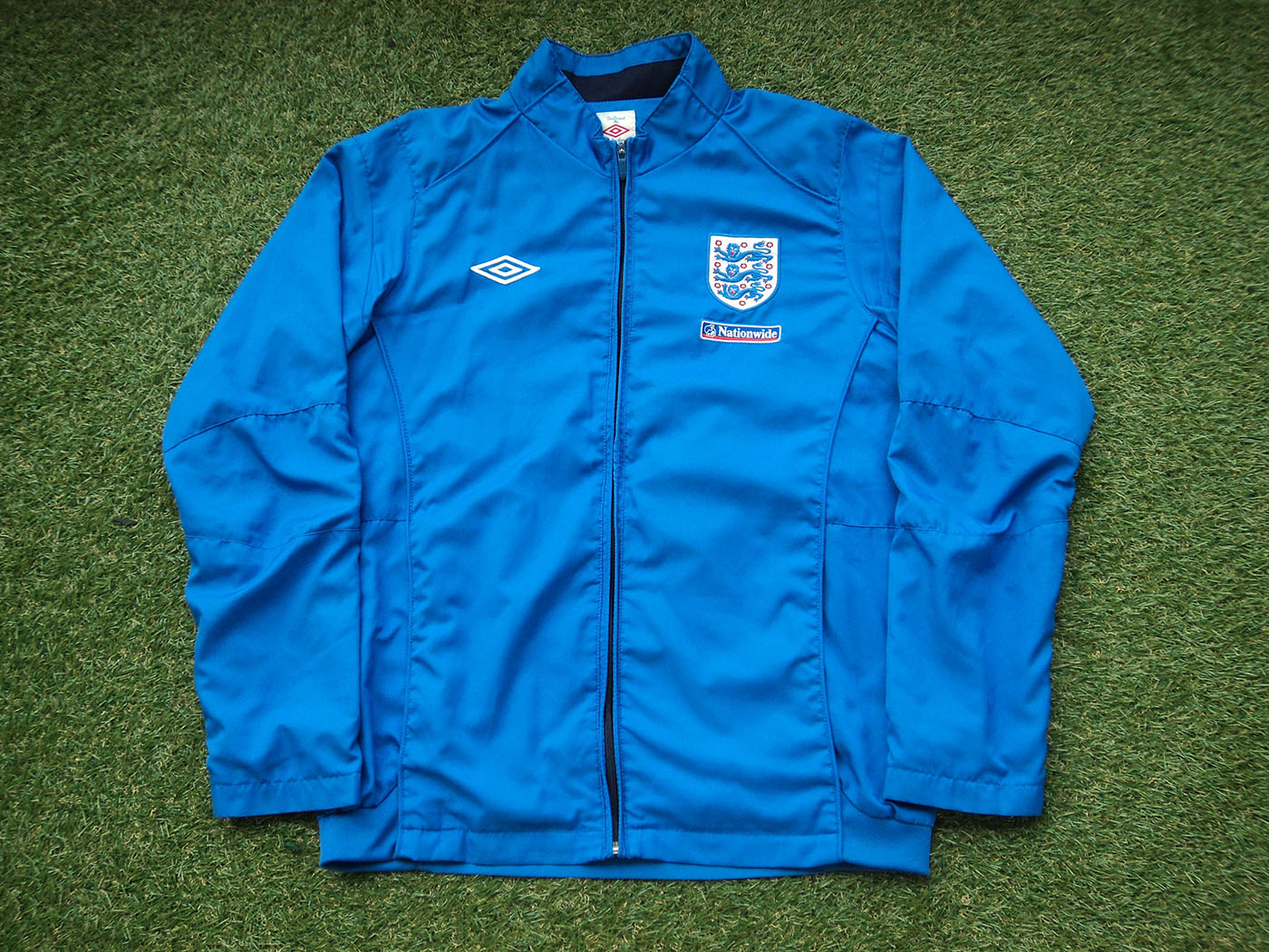 2009-2010 England track jacket - Medium