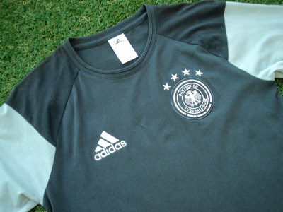 2015-2016 Germany Adidas Leisure tee - Small