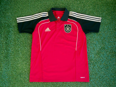 2010-2011 Germany Polo shirt - Medium (40'' - 42'')