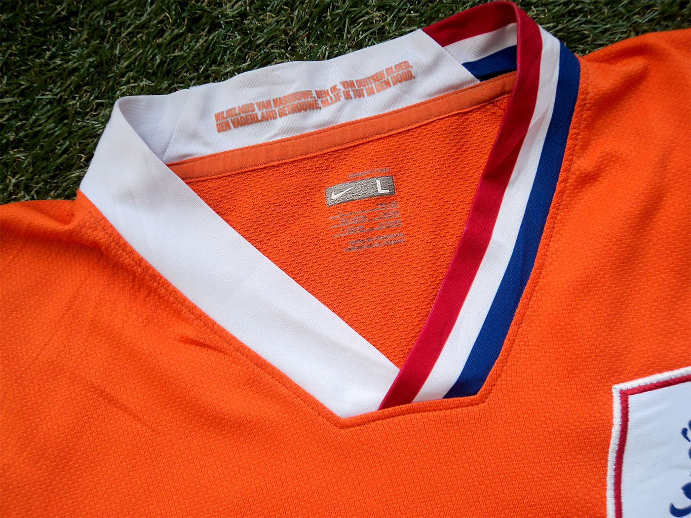 2008-2010 Holland home shirt - Large