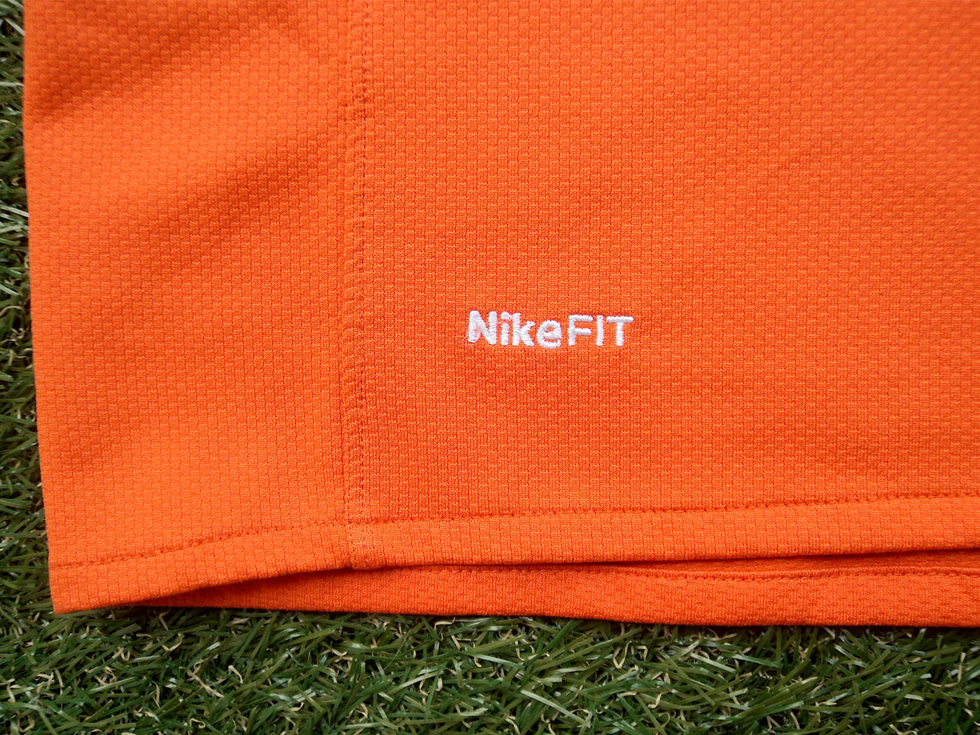 2008-2010 Holland home shirt - Large
