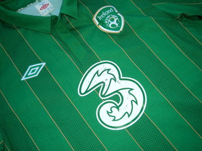 2011-2012 Ireland home shirt - Large (44")
