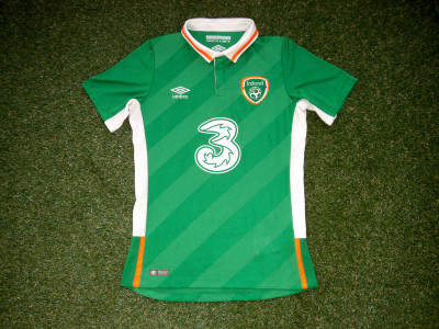 2016-2017 Ireland home shirt - Small