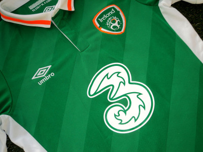 2016-2017 Ireland home shirt - Small