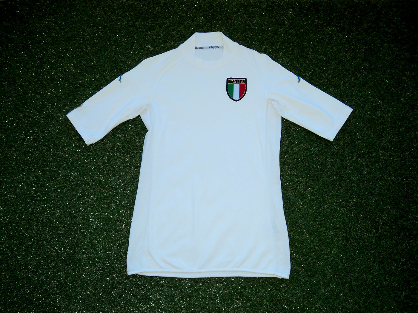 2000-2002 Italy away shirt - Small (Tight/Slim fit)