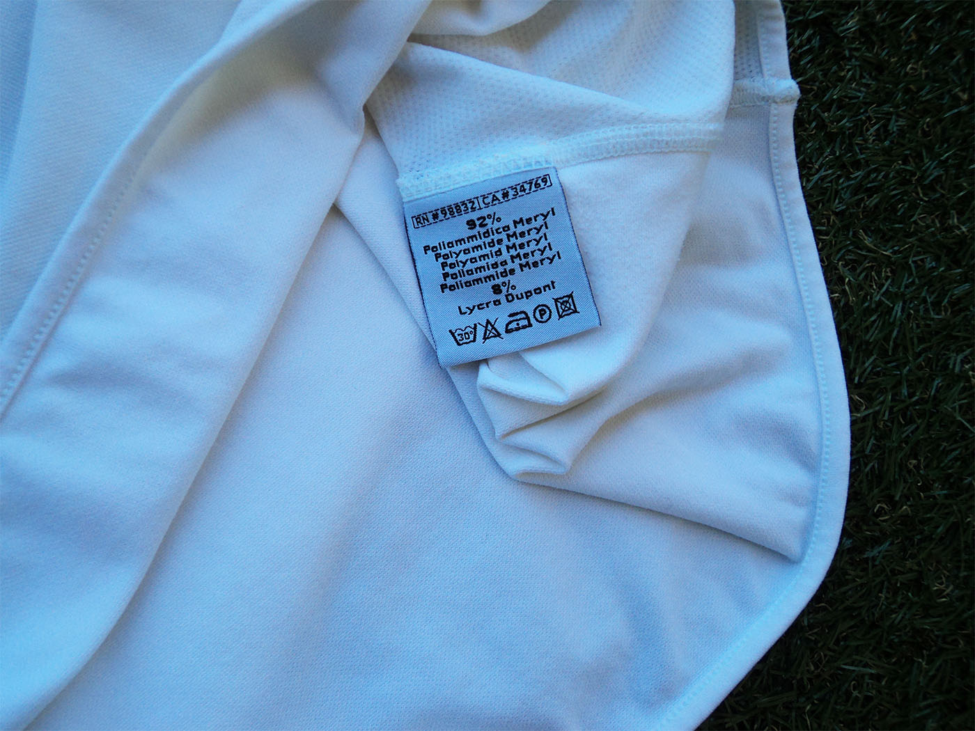 2000-2002 Italy away shirt - Small (Tight/Slim fit)