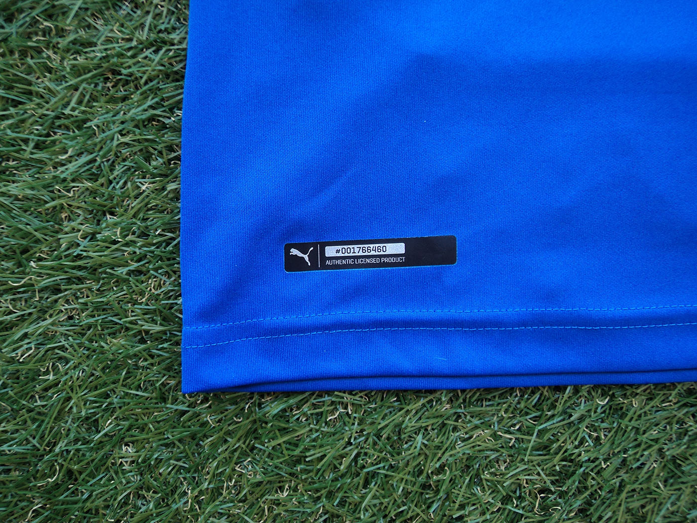 2014-2015 Italy home shirt - Medium (Slim/tight fit)