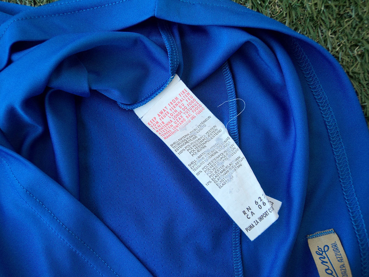 2014-2015 Italy home shirt - Medium (Slim/tight fit)