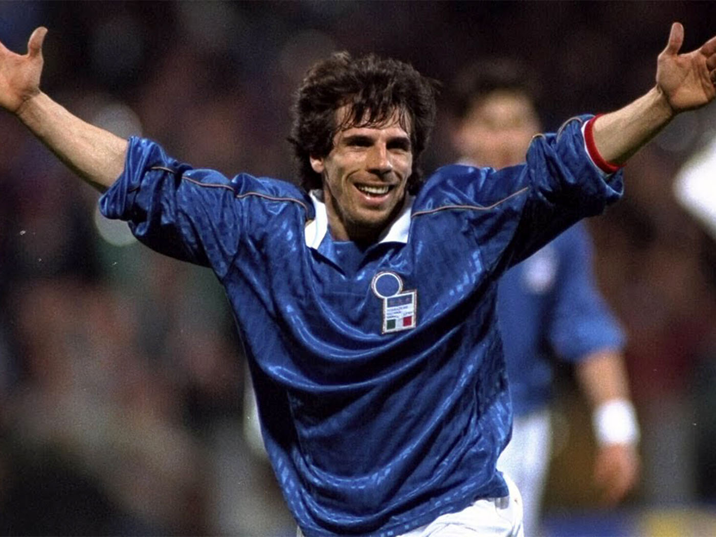 1994-1995 Italy home shirt - Large