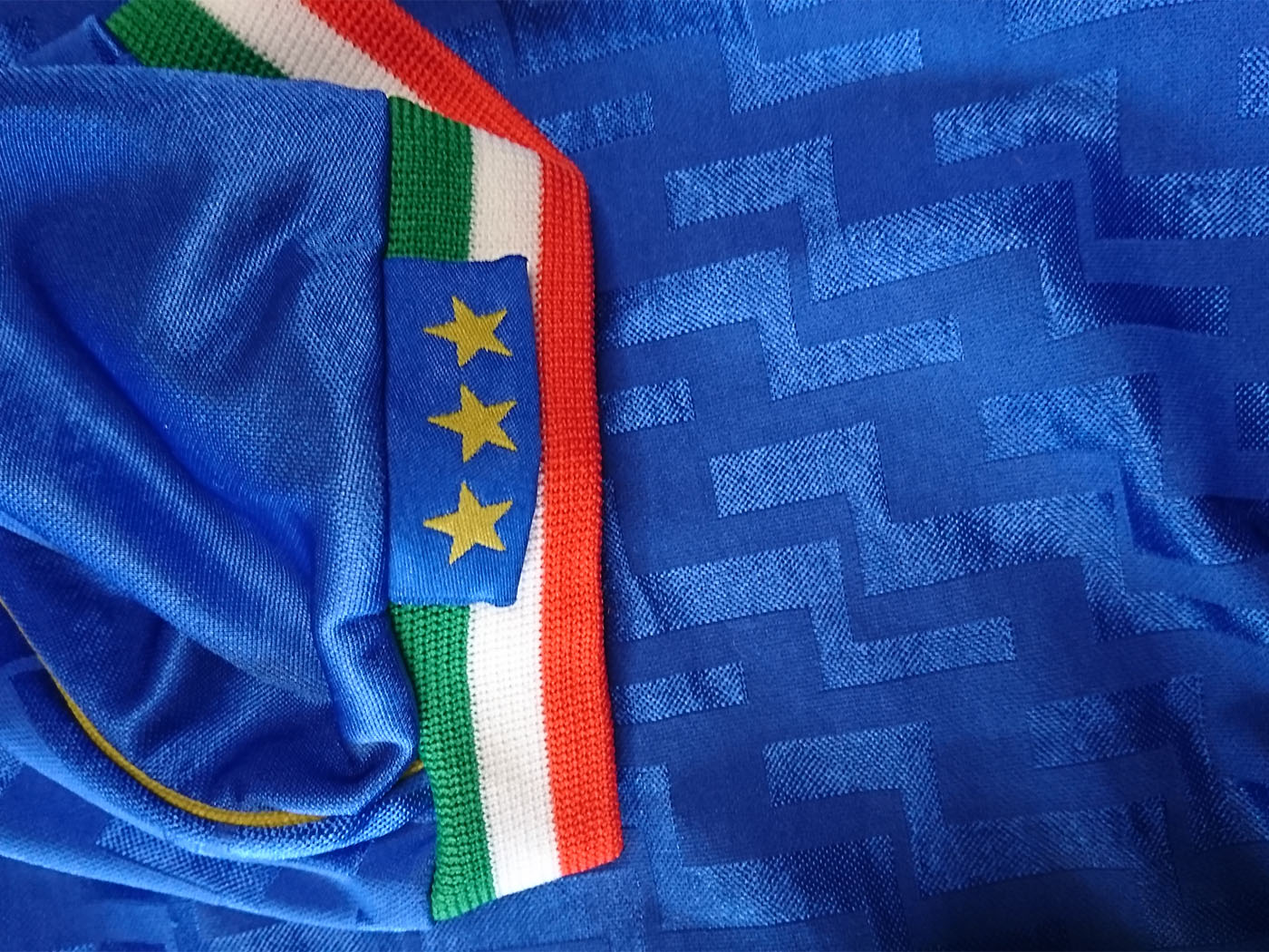 1994-1995 Italy home shirt - Large