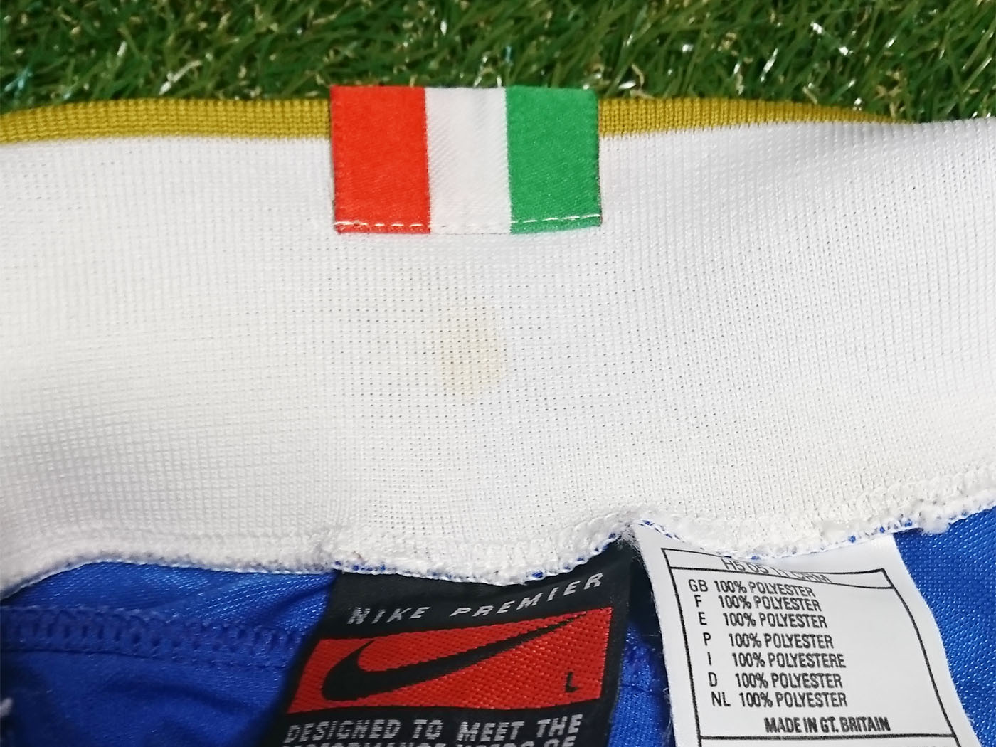 1994-1995 Italy home shirt - Large