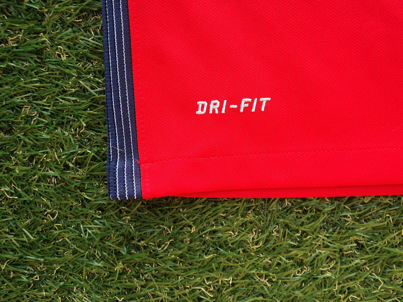 2016-2018 Norway home shirt - Small