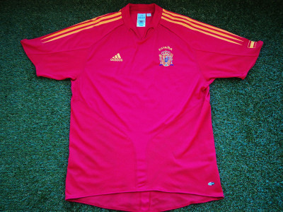 2004-2006 Spain home shirt - Large