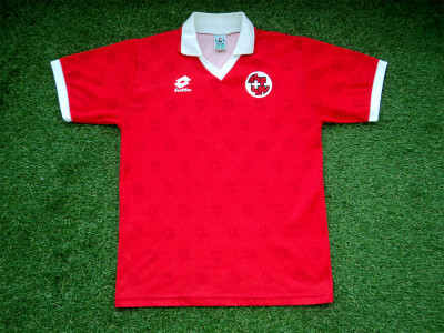 1994-1996 Switzerland home shirt - Small