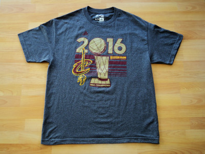 2015-2016 Κλίβελαντ Καβαλίερς “2016 Πρωταθλητές NBA” Adidas t-shirt - XLarge